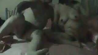 پتلی ہم جنس پرست لڑک ...