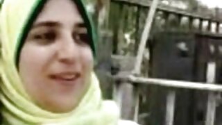 لمبا tanned اور بڑی  ...